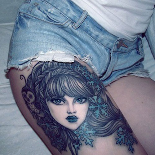 Cool Female Thigh Tattoo Ideas