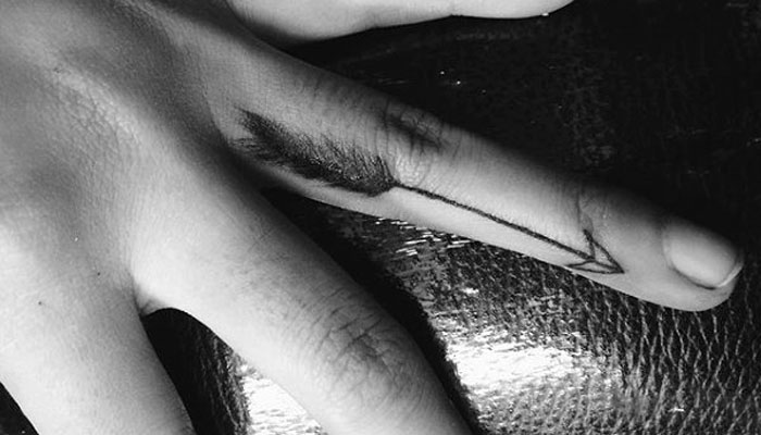 25 Best Finger Tattoos For Men