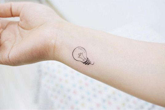 50 Wrist Tattoos for Women